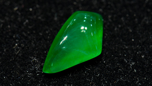 Transparency of Jadeite Jade: The Importance of Jade Brilliance