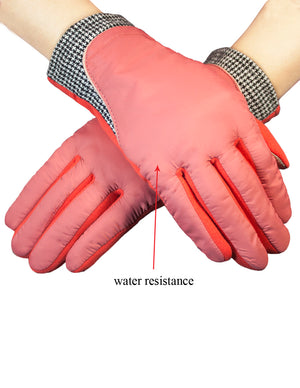 Houndstooth Accent Touchscreen Gloves